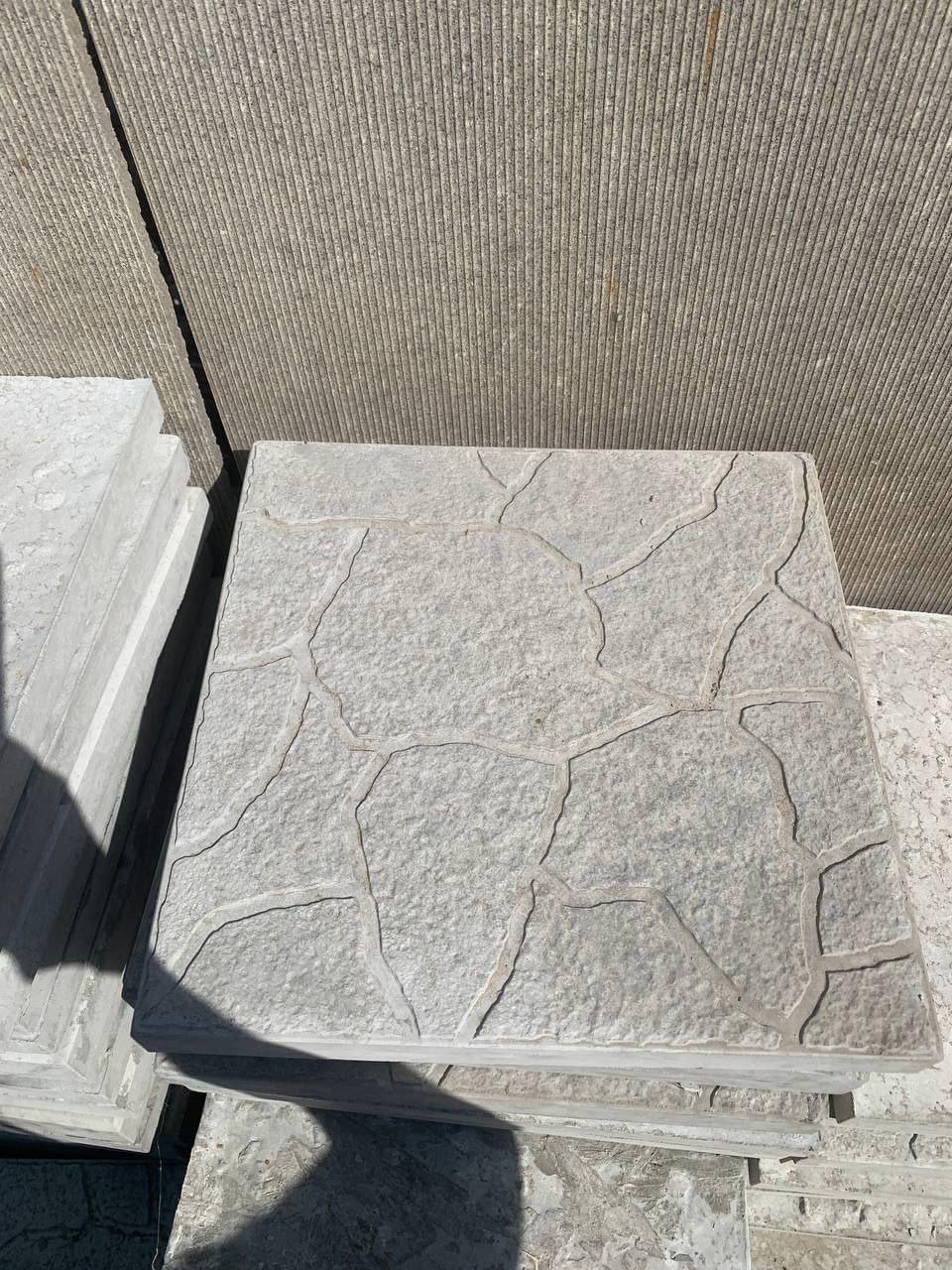 Плитка тучка